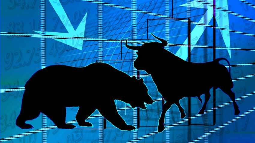 Banking stocks crash on RBI blast; ICICI Bank, IDFC, IndusInd, Yes Bank, Kotak react negatively on status quo Banking stocks crash on RBI blast; ICICI Bank, IDFC, IndusInd, Yes Bank, Kotak react negatively on status quo
