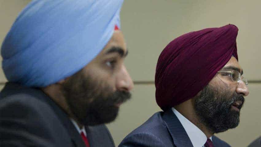 Feuding Fortis brothers Malvinder Singh and Shivinder Singh accuse each other of assault Feuding Fortis brothers Malvinder Singh and Shivinder Singh accuse each other of assault
