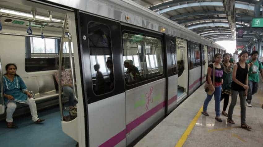 Bengaluru Metro pillar develops cracks, trains slowed down Bengaluru Metro pillar develops cracks, trains slowed down