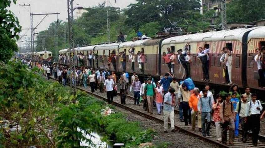 Indian Railways gets whopping Rs 125 crore from ticket-less travellers Indian Railways gets whopping Rs 125 crore from ticket-less travellers