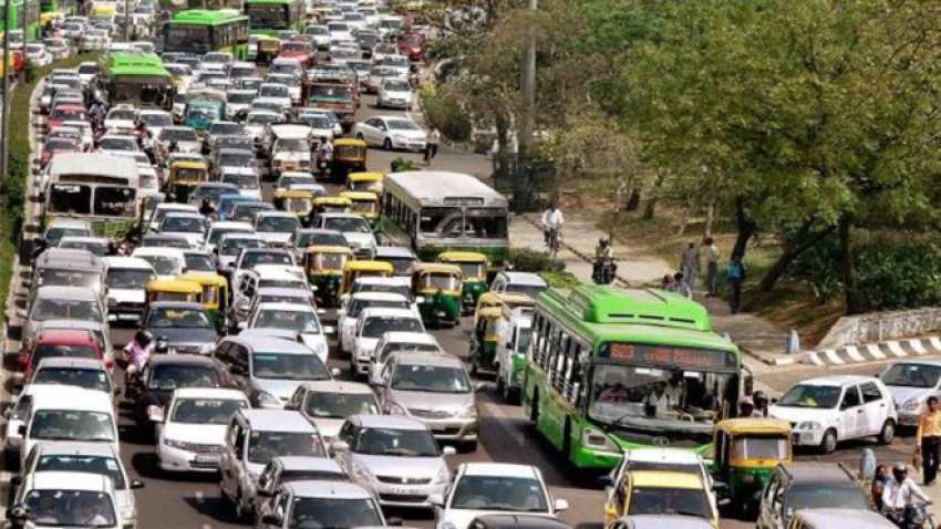 Licence suspension or vehicle seizure? Officials to drivers who jumped red lights over 10 times Licence suspension or vehicle seizure? Officials to drivers who jumped red lights over 10 times