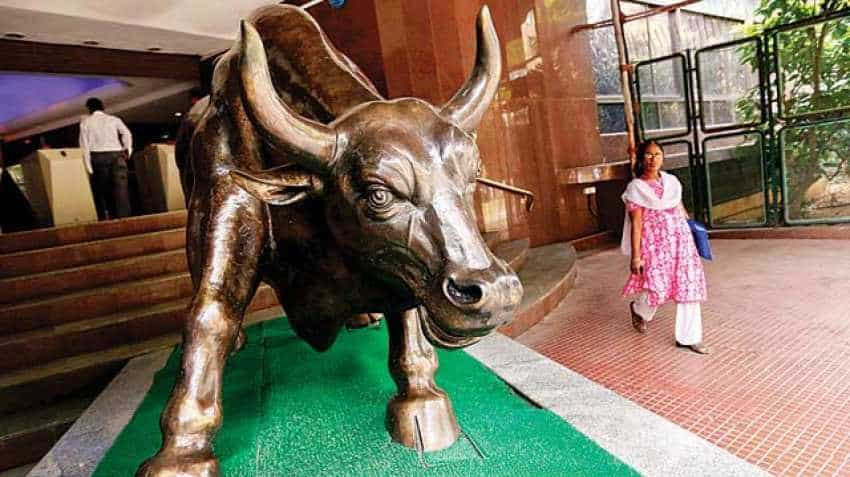 Sensex logs 5th straight gains; soars 307 points