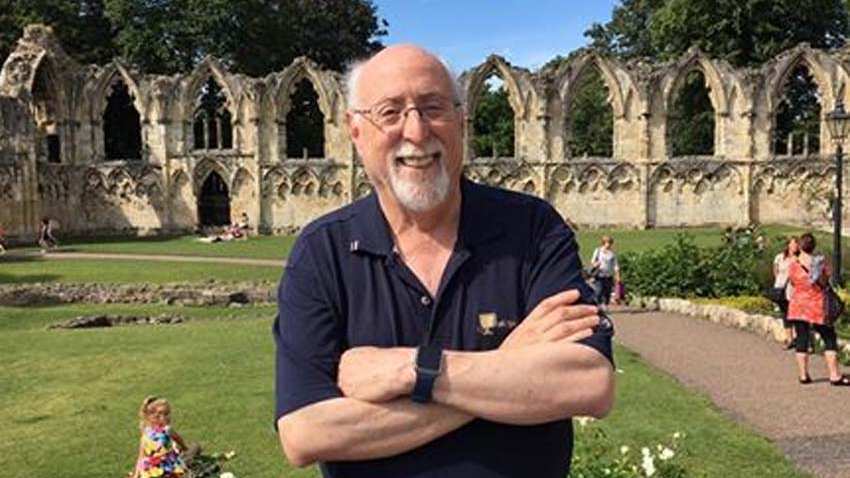 Why Walt Mossberg quit Facebook, Messenger and Instagram Why Walt Mossberg quit Facebook, Messenger and Instagram