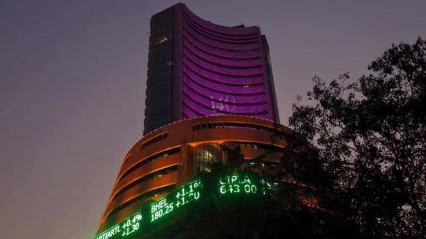100-pt gain for Sensex on firm rupee, falling crude prices