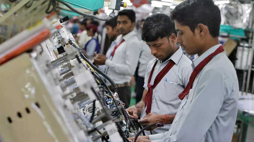 GDP to grow at 7.4% next fiscal, rupee at 69 per dollar by March 2019: ICICI Bank GDP to grow at 7.4% next fiscal, rupee at 69 per dollar by March 2019: ICICI Bank
