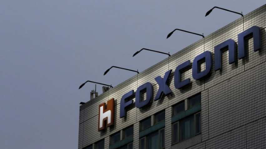 Foxconn to begin assembling top-end Apple iPhones in India in 2019 - source Foxconn to begin assembling top-end Apple iPhones in India in 2019 - source