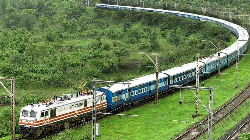 Make the most of your New Year holiday journey! Indian Railways offers 5% discount on reserved tickets Make the most of your New Year holiday journey! Indian Railways offers 5% discount on reserved tickets