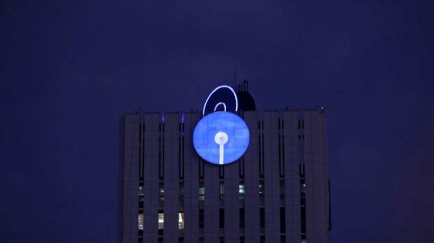 Syndicate Bank& SBI Life Insurance sign a bancassurance pact to offer financial planning solution to its customers Syndicate Bank& SBI Life Insurance sign a bancassurance pact to offer financial planning solution to its customers