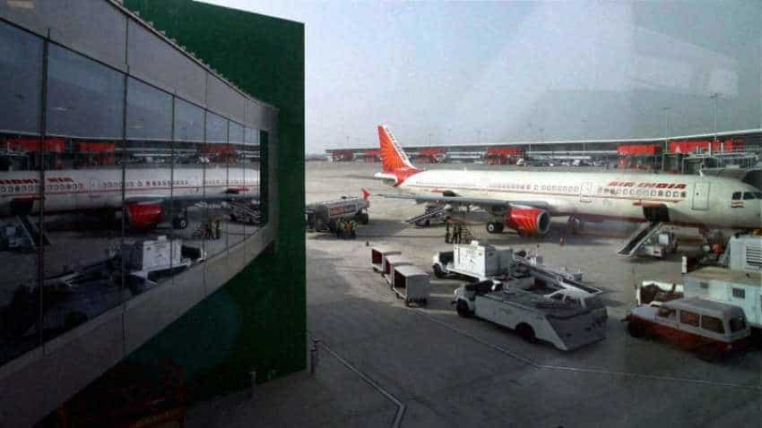 Delhi airport flights update: takeoffs suspended, 10 flights diverted