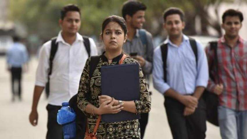 PSCAP Recruitment 2019: Salary up to Rs 87,000! 15,004 vacancies announced at www.psc.ap.gov.in