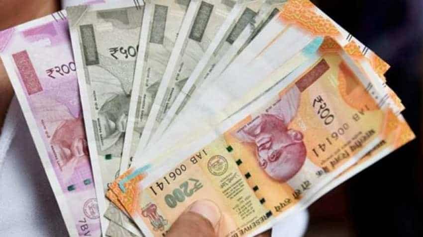 Rupee weak against US dollar in opening trade