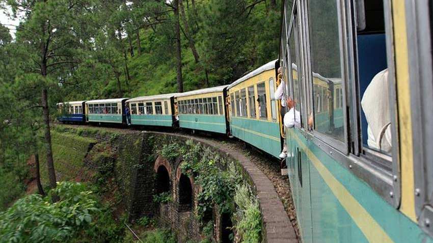 Indian Railways: Now, enjoy free WiFi at 18 railway stations of this heritage line Indian Railways: Now, enjoy free WiFi at 18 railway stations of this heritage line