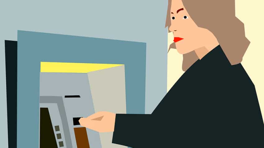 ATM debit card fraud: Beware of card swapping! Avoid taking help while withdrawing money ATM debit card fraud: Beware of card swapping! Avoid taking help while withdrawing money