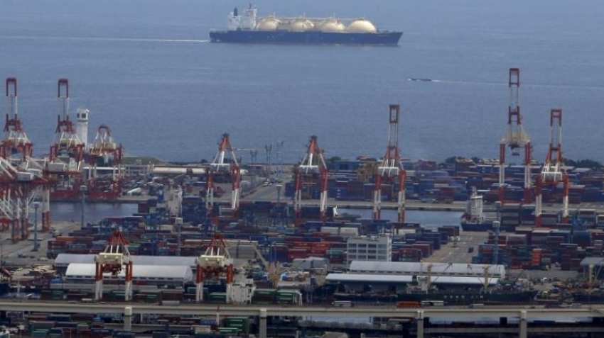 Asian prices slip, but plant outages limit losses Asian prices slip, but plant outages limit losses