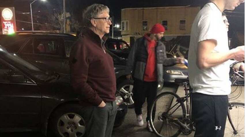 Believe it or not, Billionaire Bill Gates stood in queue to get his burger, fries; check image