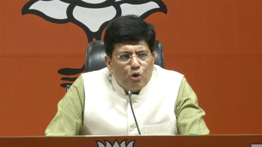 Tsunami of jobs by Indian Railways! 4 lakh people to get employment, confirms Piyush Goyal Tsunami of jobs by Indian Railways! 4 lakh people to get employment, confirms Piyush Goyal