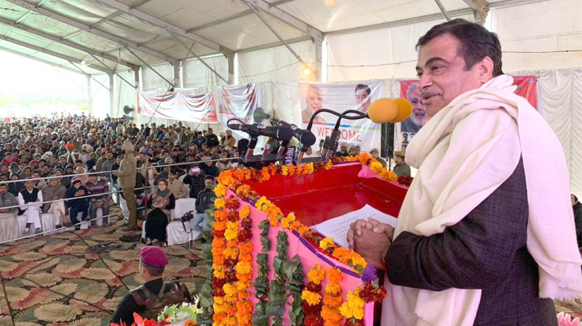 Decongestion plan for Delhi: Gadkari to lay foundation stone for Rs 2,820-cr road project on Jan 26 Decongestion plan for Delhi: Gadkari to lay foundation stone for Rs 2,820-cr road project on Jan 26