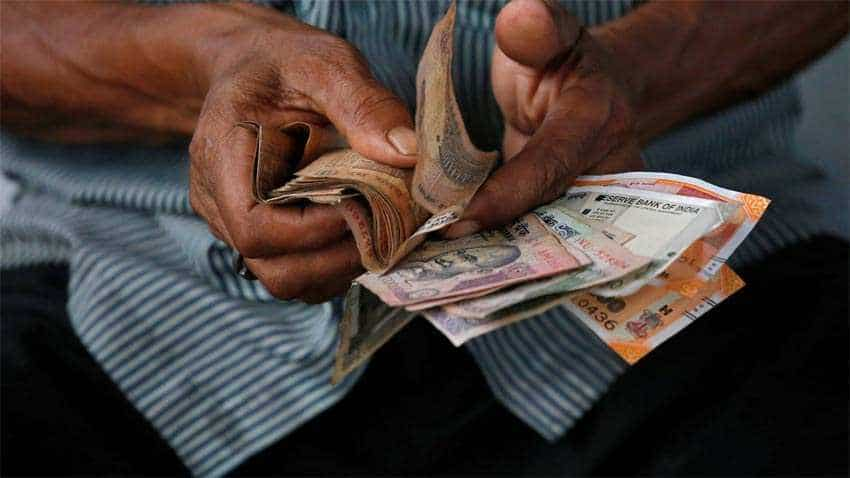 Have these Rs 200, Rs 500, Rs 2000, other notes? Do this with your torn currency notes! Beware, your claim can be rejected too