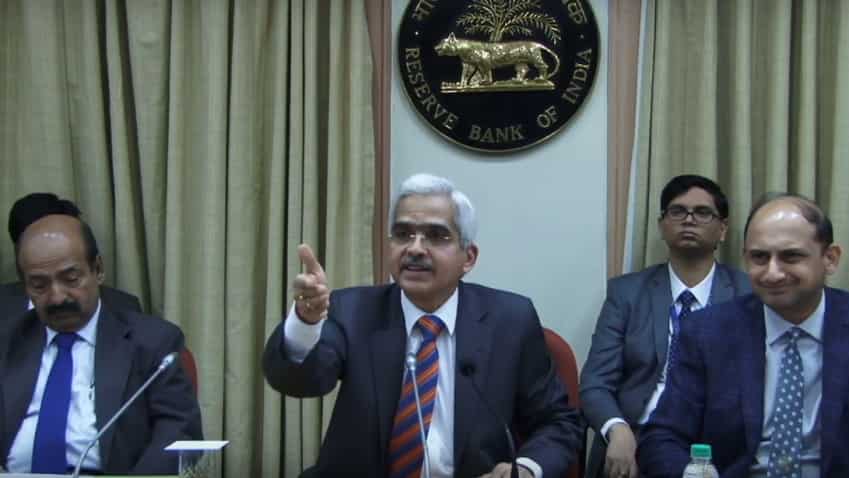 Monetary Policy Review: RBI walks the talk - Check how experts reacted to rate cut and other announcement Monetary Policy Review: RBI walks the talk - Check how experts reacted to rate cut and other announcement