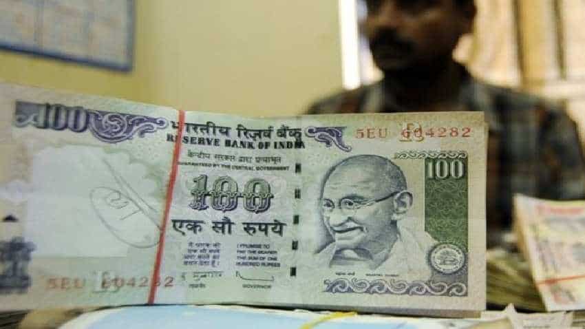 Rupee gains 13 paise to 71.32 vs USD in early trade post RBI rate cut Rupee gains 13 paise to 71.32 vs USD in early trade post RBI rate cut