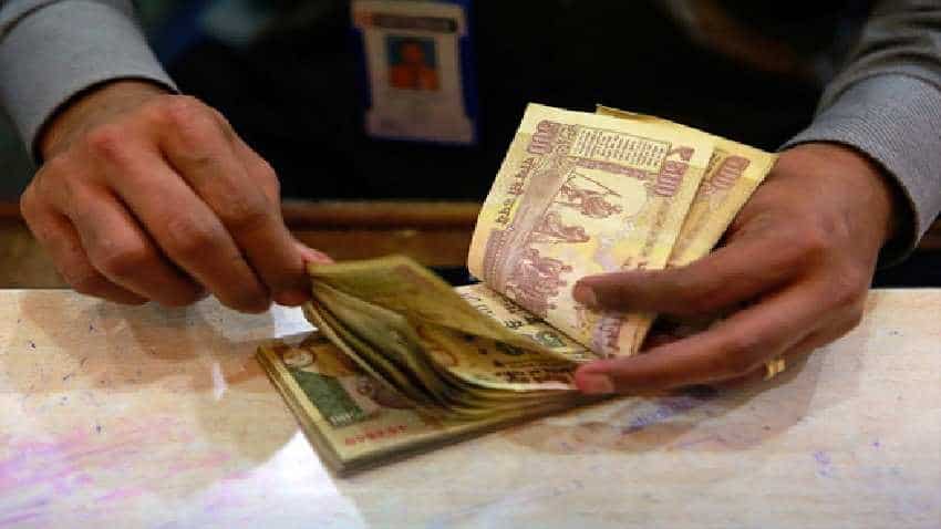 Money making tips: FDs vs Debt funds, which are better for you? Explained Money making tips: FDs vs Debt funds, which are better for you? Explained