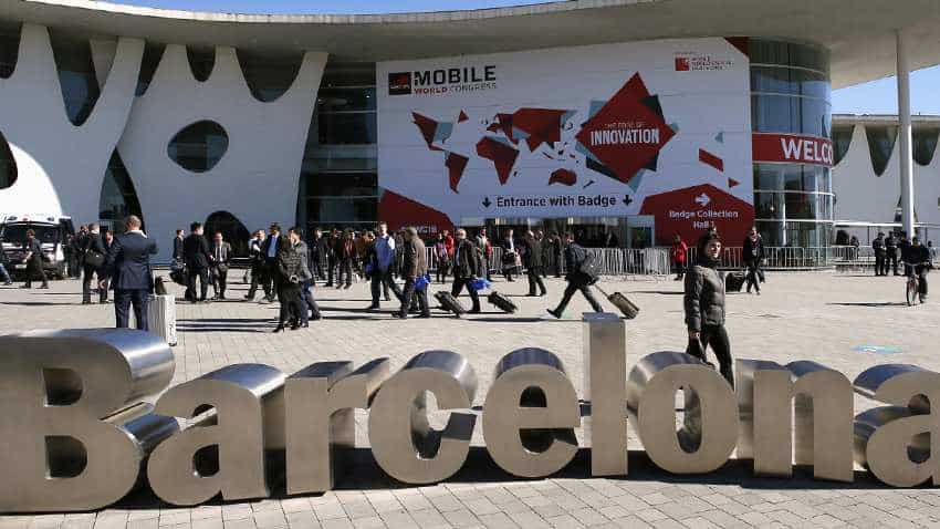 MWC 2019: OnePlus, Samsung, Xiaomi - This is what you may get from top smartphone brands MWC 2019: OnePlus, Samsung, Xiaomi - This is what you may get from top smartphone brands