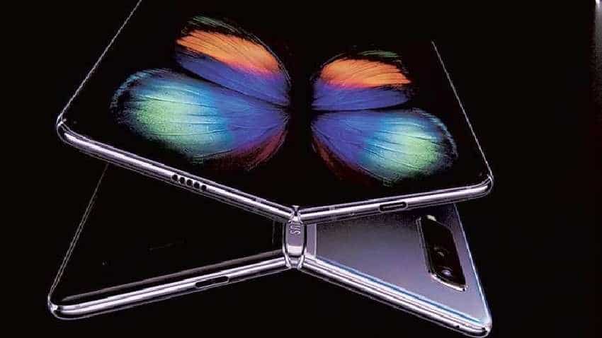 Samsung Galaxy Fold and Huawei Mate X herald foldable smartphone era Samsung Galaxy Fold and Huawei Mate X herald foldable smartphone era