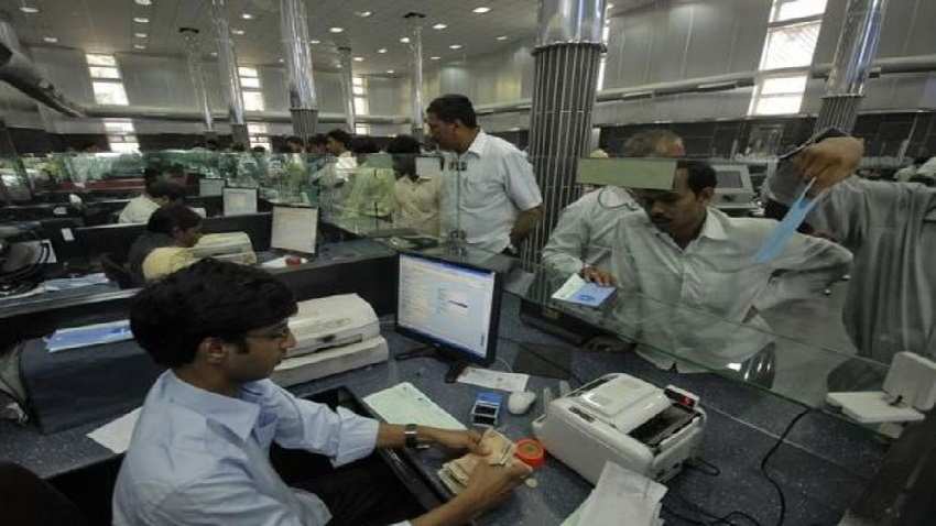MFIs loan book clips past 43% to Rs 1.66 tln in Q3