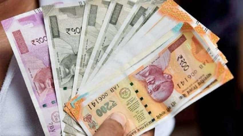 Rupee sheds 33 paise against US dollar in early trade Rupee sheds 33 paise against US dollar in early trade