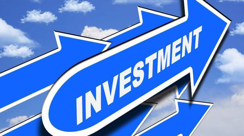 Life Insurance vs Mutual Funds: Which is better investment option? Find out Life Insurance vs Mutual Funds: Which is better investment option? Find out