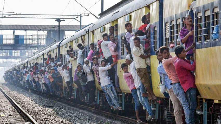 Pakistan airspace closure leads to increase in train passengers Pakistan airspace closure leads to increase in train passengers