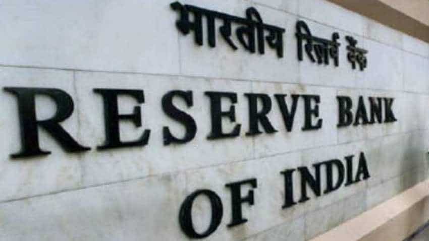 Forex Market Rbi Intervention May Halt Rupee Rally Against Dollar - 