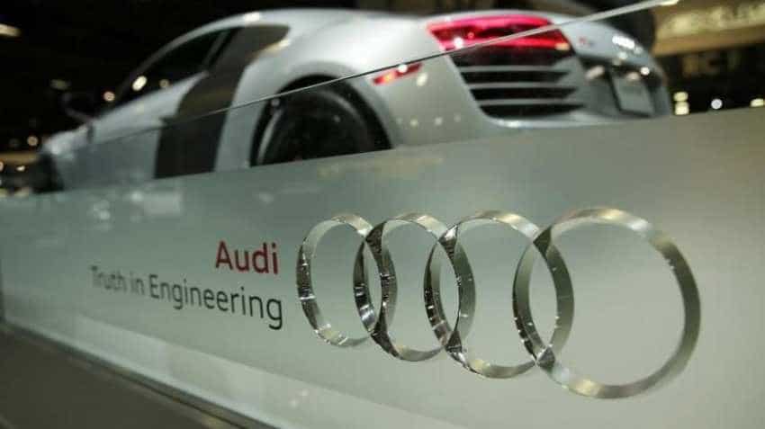 Audi&#039;s traffic light sensor to relieve you from traffic stress 