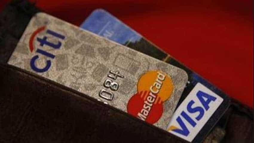What is credit card? Many benefits for you, but there are disadvantages too