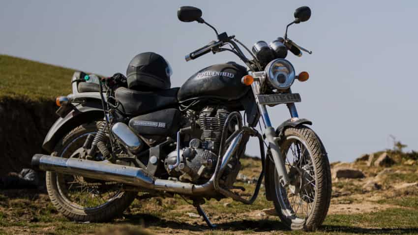 Spotted! Royal Enfield Thunderbird 350 at just Rs 30,000 Online; Here are details