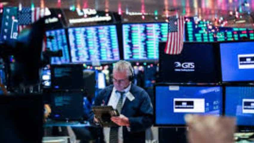 Global Stock Markets Wall Street Tumbles On Global Economic