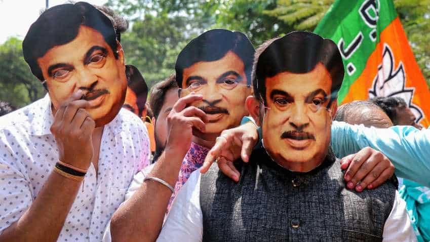 Here's what Nitin Gadkari holds in savings schemes, mutual funds, bonds and shares Here's what Nitin Gadkari holds in savings schemes, mutual funds, bonds and shares