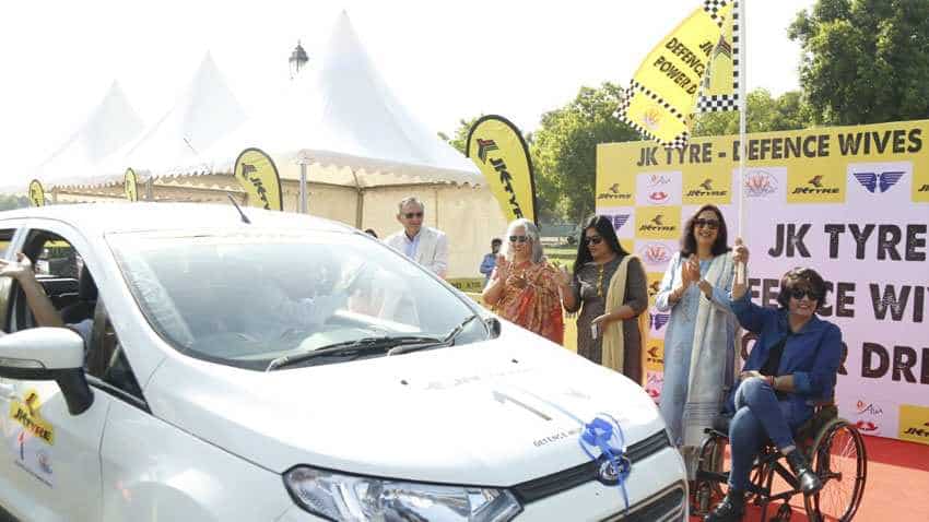 JK Tyre Defence Wives Power Drive: Padma Shri Deepa Malik flags off India's 1st rally for wives of Indian Armed Forces officers JK Tyre Defence Wives Power Drive: Padma Shri Deepa Malik flags off India's 1st rally for wives of Indian Armed Forces officers