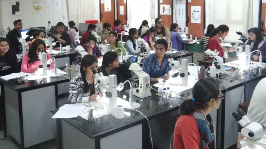 IIC DU Jobs 2019: Apply for 23 Interface, UI Design and other posts at research.iic.ac.in/project IIC DU Jobs 2019: Apply for 23 Interface, UI Design and other posts at research.iic.ac.in/project