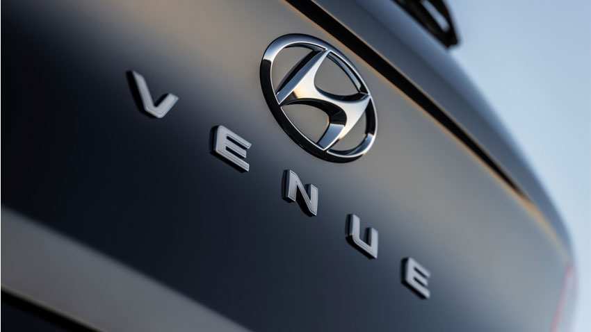 Hyundai Venue: India's 1st smart connected SUV is coming with BlueLink Technology - What it is and how it works Hyundai Venue: India's 1st smart connected SUV is coming with BlueLink Technology - What it is and how it works
