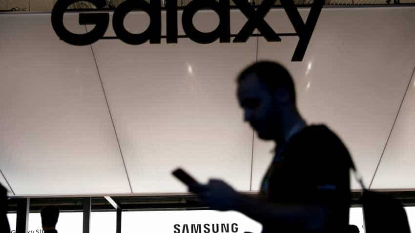 Samsung Electronics first quarter earnings under pressure as chip prices fall