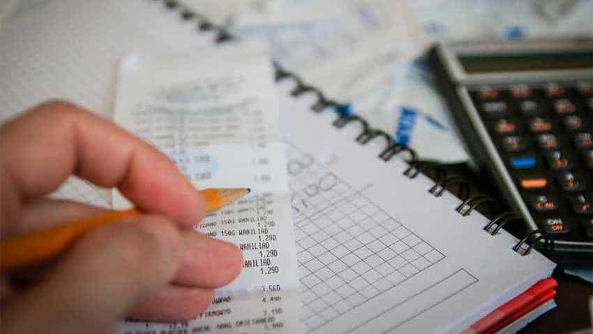TDS interest income from fixed deposit: What you must know to avoid deduction of money - List of forms TDS interest income from fixed deposit: What you must know to avoid deduction of money - List of forms