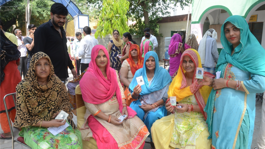 Lok Sabha elections 2019: Bihar records lowest voter turnout with 50%, WB tops with 81% in phase I Lok Sabha elections 2019: Bihar records lowest voter turnout with 50%, WB tops with 81% in phase I