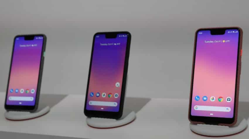 Man asks Google for refund, gets 10 pink Pixel 3 smartphones instead 