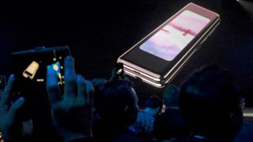 Samsung Galaxy Fold smartphone to be delayed by one month, announces electronics company