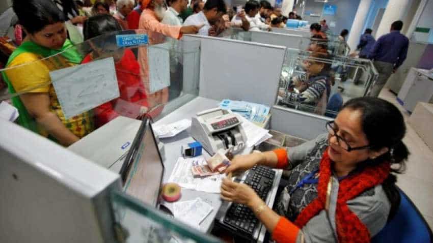 Are you doing cash deposits at your bank? Know cash limit and charges - SBI vs HDFC vs ICICI Bank vs PNB