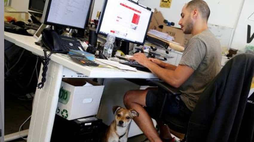 Want a work-from-home job? Google makes it easier to find one Want a work-from-home job? Google makes it easier to find one