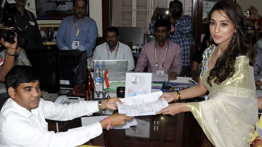 Lok Sabha elections 2019: Actress Mimi Chakraborty declares Rs 2.43 cr assets Lok Sabha elections 2019: Actress Mimi Chakraborty declares Rs 2.43 cr assets