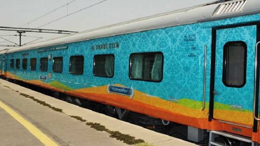 Hamsafar Express derails near Assam-Tripura border; none hurt Hamsafar Express derails near Assam-Tripura border; none hurt