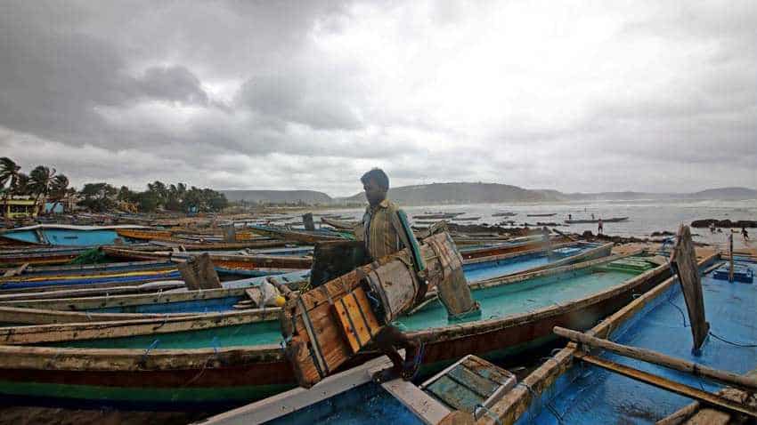 Flights update: Cyclone Fani makes landfall in Puri  - All flights from and to Bhubaneswar cancelled